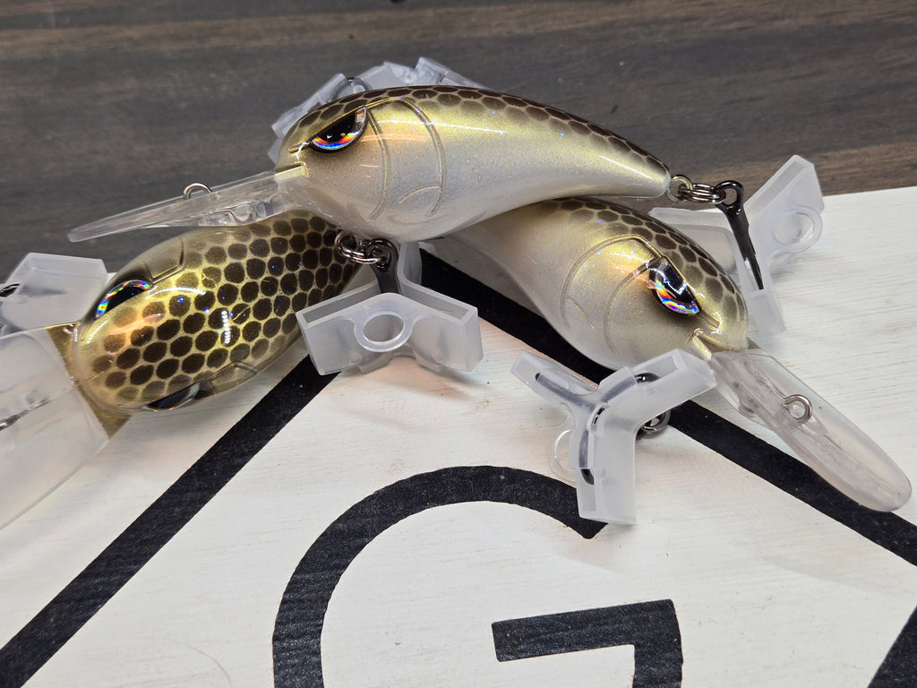 RK55- Smokey Golden Croaker